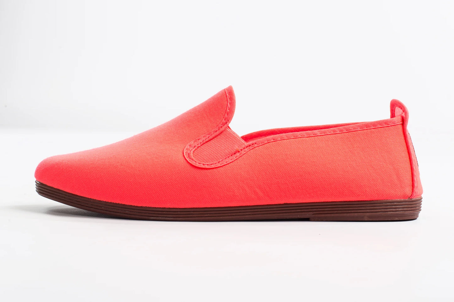 Javer Single coral slip-on shoe on a white background